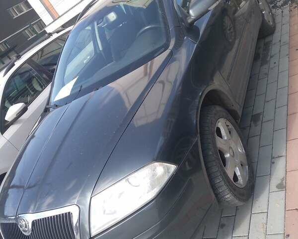 Серый Шкода Октавия, объемом двигателя 1.9 л и пробегом 308 тыс. км за 6500 $, фото 1 на Automoto.ua