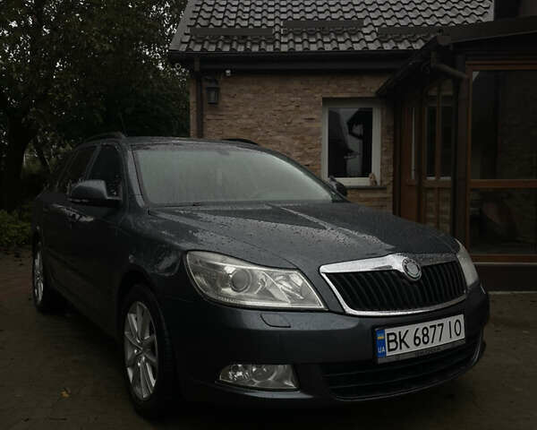 Сірий Шкода Октавія, об'ємом двигуна 1.8 л та пробігом 270 тис. км за 7000 $, фото 1 на Automoto.ua