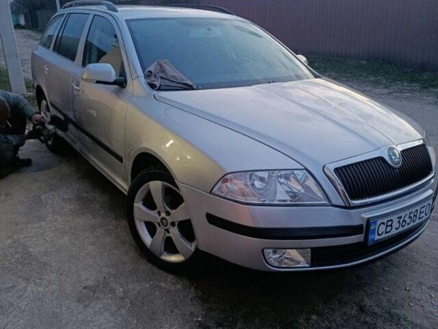 Сірий Шкода Октавія, об'ємом двигуна 1.8 л та пробігом 462 тис. км за 5900 $, фото 1 на Automoto.ua