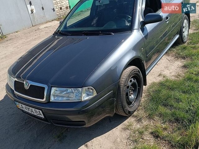 Серый Шкода Октавия, объемом двигателя 1.9 л и пробегом 165 тыс. км за 6500 $, фото 1 на Automoto.ua