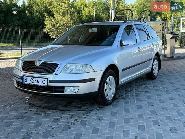 Серый Шкода Октавия, объемом двигателя 1.6 л и пробегом 273 тыс. км за 6500 $, фото 1 на Automoto.ua