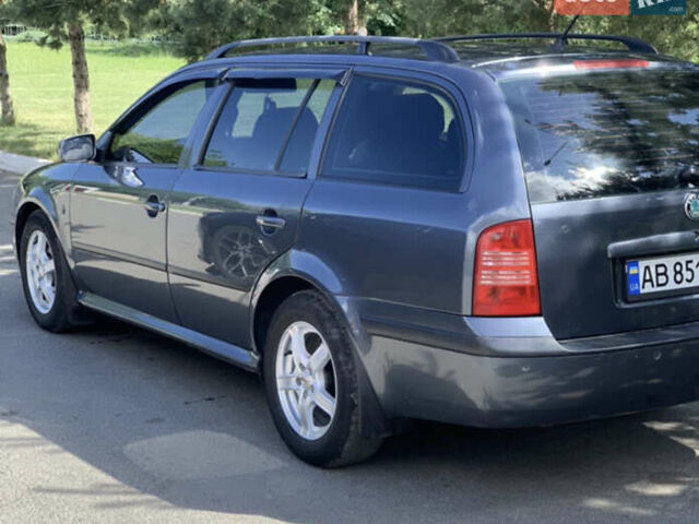 Серый Шкода Октавия, объемом двигателя 1.6 л и пробегом 244 тыс. км за 5200 $, фото 1 на Automoto.ua