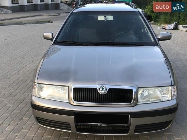 Серый Шкода Октавия, объемом двигателя 1.6 л и пробегом 225 тыс. км за 5400 $, фото 1 на Automoto.ua