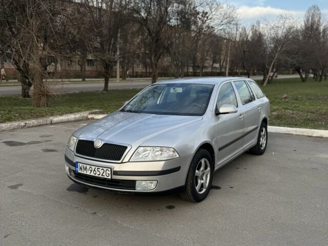 Серый Шкода Октавия, объемом двигателя 1.9 л и пробегом 300 тыс. км за 2950 $, фото 1 на Automoto.ua