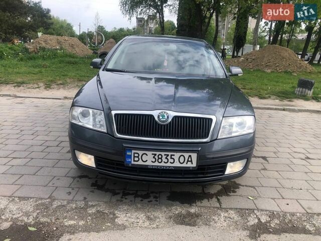 Серый Шкода Октавия, объемом двигателя 2 л и пробегом 255 тыс. км за 6100 $, фото 1 на Automoto.ua