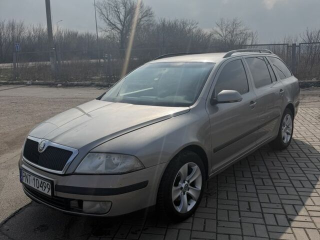 Сірий Шкода Октавія, об'ємом двигуна 1.9 л та пробігом 268 тис. км за 2750 $, фото 1 на Automoto.ua