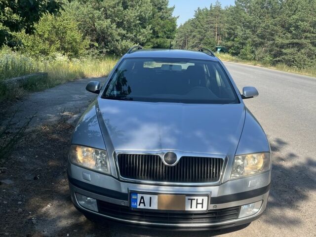 Сірий Шкода Октавія, об'ємом двигуна 2 л та пробігом 411 тис. км за 2800 $, фото 1 на Automoto.ua