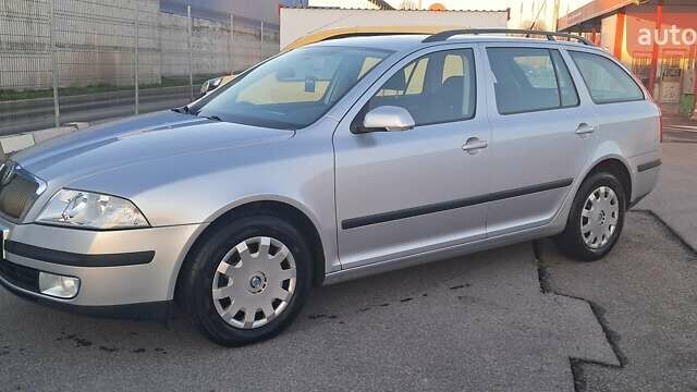 Серый Шкода Октавия, объемом двигателя 1.9 л и пробегом 163 тыс. км за 6600 $, фото 1 на Automoto.ua