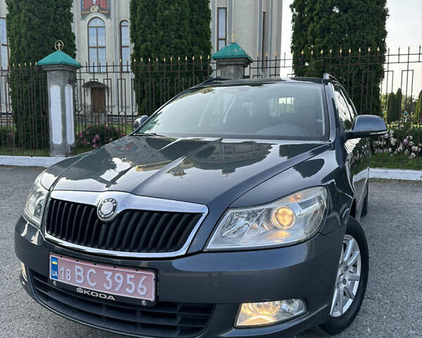 Серый Шкода Октавия, объемом двигателя 1.4 л и пробегом 291 тыс. км за 5950 $, фото 1 на Automoto.ua