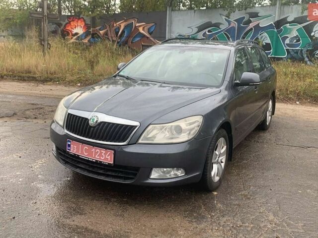 Сірий Шкода Октавія, об'ємом двигуна 1.6 л та пробігом 233 тис. км за 6777 $, фото 1 на Automoto.ua