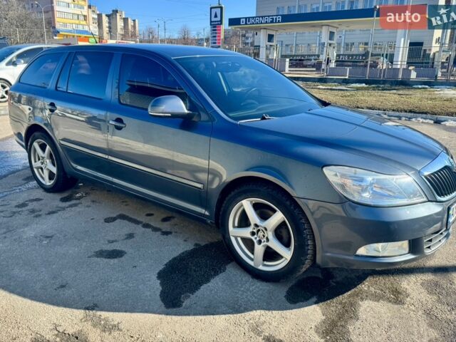 Серый Шкода Октавия, объемом двигателя 1.8 л и пробегом 175 тыс. км за 7350 $, фото 1 на Automoto.ua
