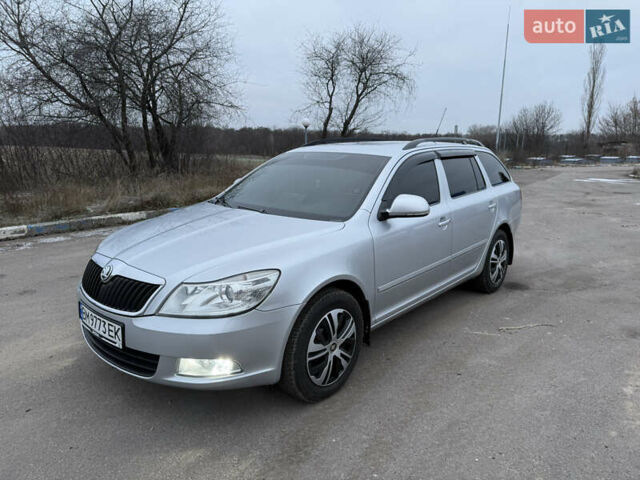 Серый Шкода Октавия, объемом двигателя 1.6 л и пробегом 184 тыс. км за 9500 $, фото 1 на Automoto.ua