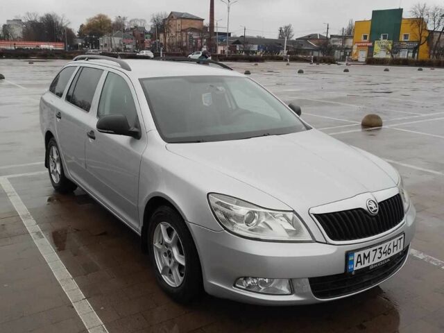 Серый Шкода Октавия, объемом двигателя 1.4 л и пробегом 243 тыс. км за 6400 $, фото 1 на Automoto.ua