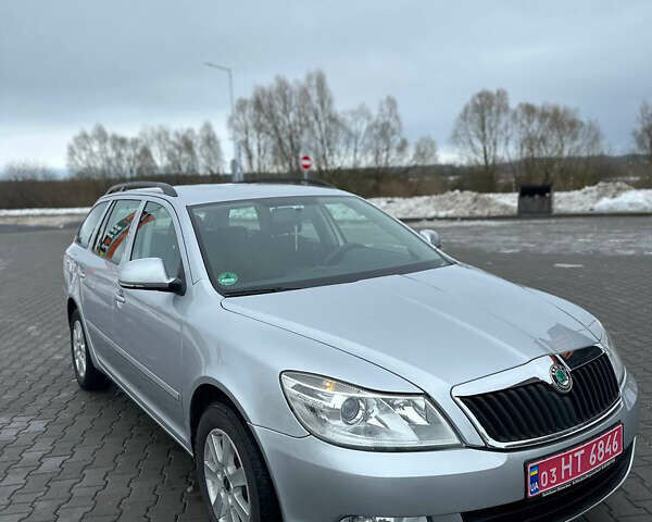 Серый Шкода Октавия, объемом двигателя 1.4 л и пробегом 164 тыс. км за 7500 $, фото 1 на Automoto.ua