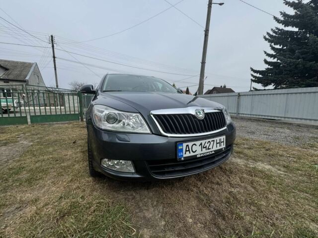 Серый Шкода Октавия, объемом двигателя 1.8 л и пробегом 376 тыс. км за 7200 $, фото 1 на Automoto.ua