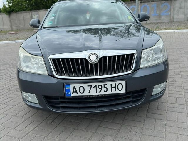 Серый Шкода Октавия, объемом двигателя 1.97 л и пробегом 266 тыс. км за 9300 $, фото 1 на Automoto.ua