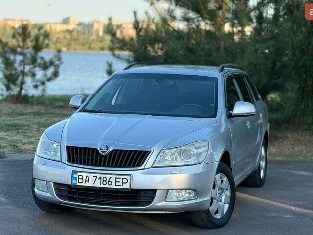 Серый Шкода Октавия, объемом двигателя 1.9 л и пробегом 260 тыс. км за 6499 $, фото 1 на Automoto.ua