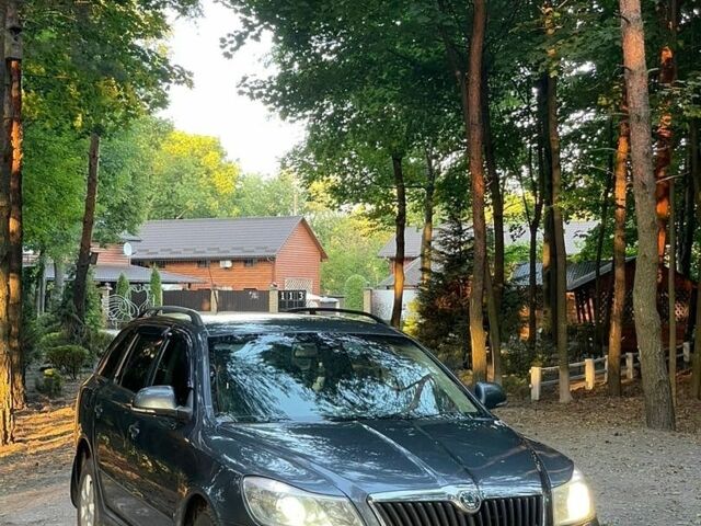 Серый Шкода Октавия, объемом двигателя 1.9 л и пробегом 331 тыс. км за 7750 $, фото 1 на Automoto.ua