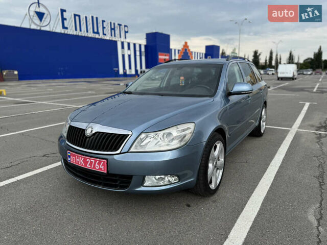 Серый Шкода Октавия, объемом двигателя 1.8 л и пробегом 190 тыс. км за 8300 $, фото 1 на Automoto.ua