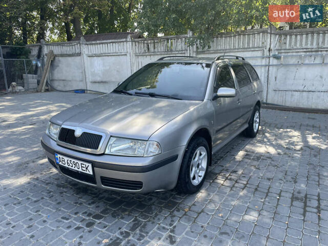 Серый Шкода Октавия, объемом двигателя 1.6 л и пробегом 272 тыс. км за 4900 $, фото 1 на Automoto.ua