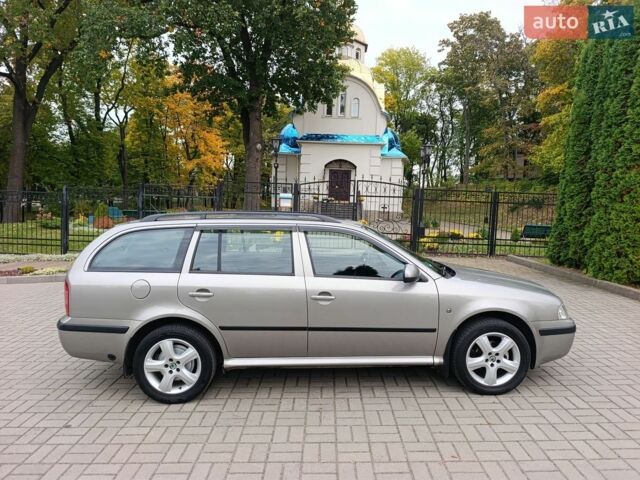 Сірий Шкода Октавія, об'ємом двигуна 1.6 л та пробігом 240 тис. км за 6700 $, фото 1 на Automoto.ua