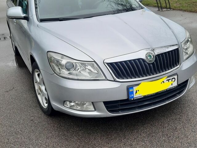 Серый Шкода Октавия, объемом двигателя 1.8 л и пробегом 160 тыс. км за 7150 $, фото 1 на Automoto.ua