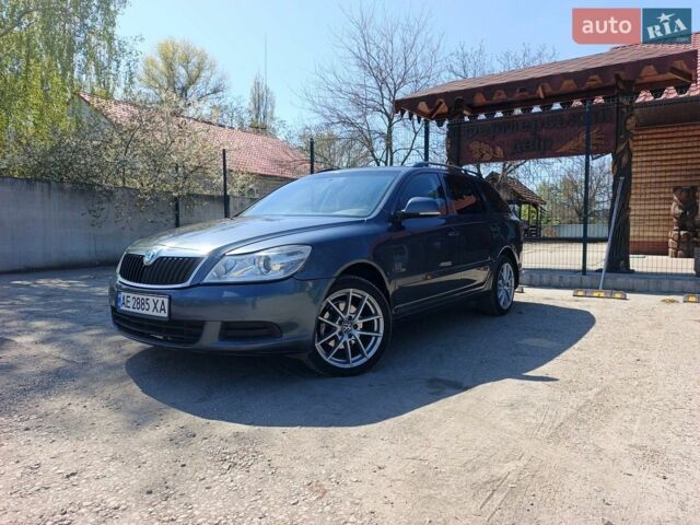 Сірий Шкода Октавія, об'ємом двигуна 1.6 л та пробігом 249 тис. км за 6699 $, фото 1 на Automoto.ua