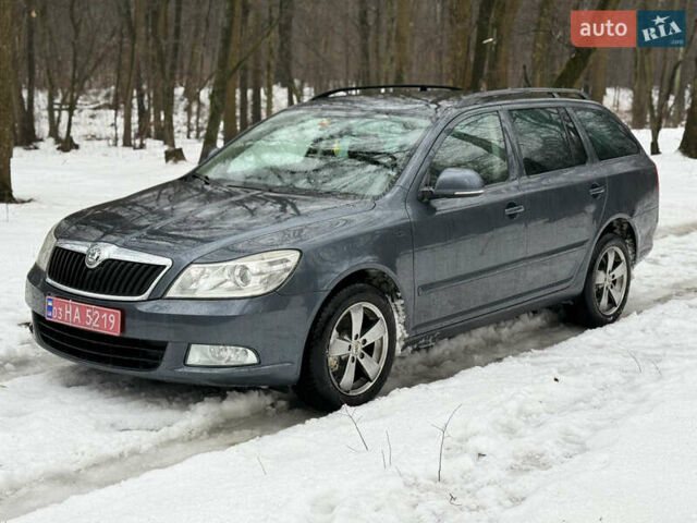 Сірий Шкода Октавія, об'ємом двигуна 1.8 л та пробігом 220 тис. км за 8200 $, фото 1 на Automoto.ua