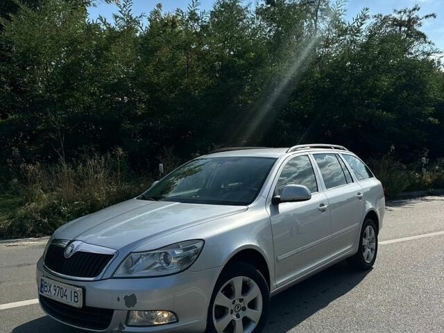 Сірий Шкода Октавія, об'ємом двигуна 1.39 л та пробігом 252 тис. км за 7200 $, фото 1 на Automoto.ua