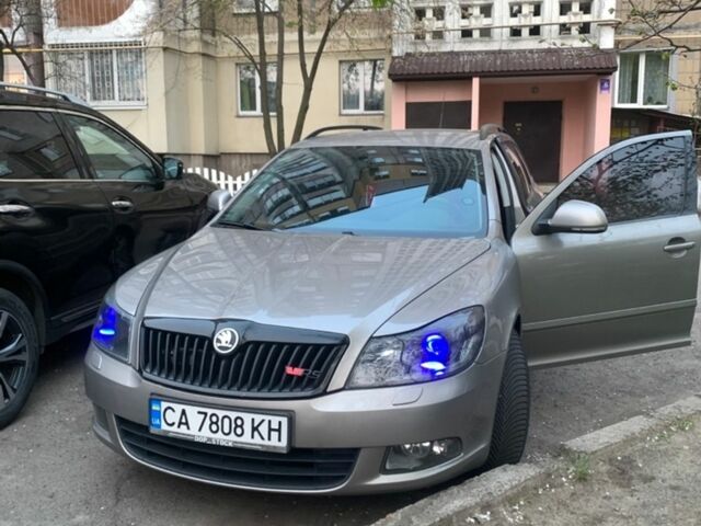 Сірий Шкода Октавія, об'ємом двигуна 1.97 л та пробігом 260 тис. км за 8500 $, фото 1 на Automoto.ua