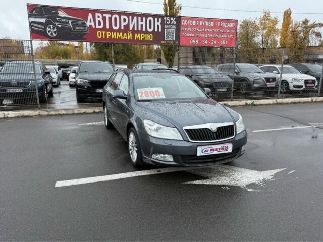 Серый Шкода Октавия, объемом двигателя 1.8 л и пробегом 183 тыс. км за 8600 $, фото 1 на Automoto.ua