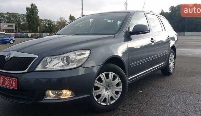 Сірий Шкода Октавія, об'ємом двигуна 1.4 л та пробігом 191 тис. км за 7650 $, фото 1 на Automoto.ua