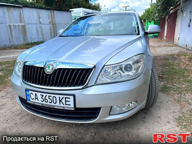 Серый Шкода Октавия, объемом двигателя 1.4 л и пробегом 206 тыс. км за 7100 $, фото 1 на Automoto.ua