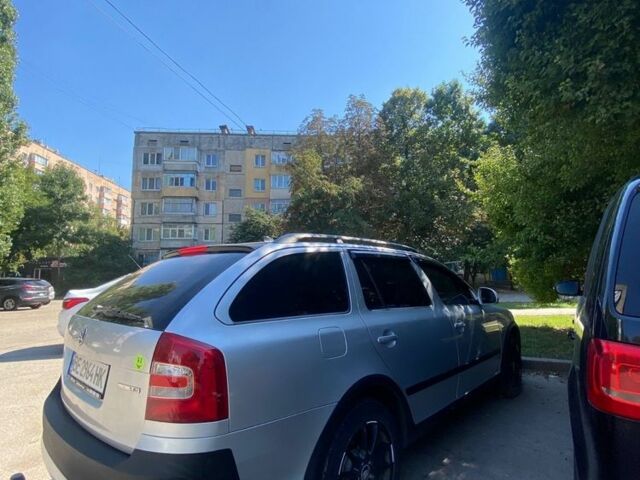 Сірий Шкода Октавія, об'ємом двигуна 1.6 л та пробігом 243 тис. км за 5702 $, фото 1 на Automoto.ua