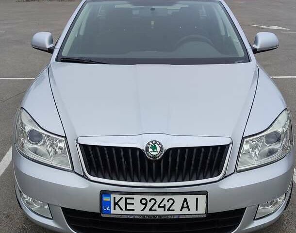 Серый Шкода Октавия, объемом двигателя 1.4 л и пробегом 206 тыс. км за 7900 $, фото 1 на Automoto.ua