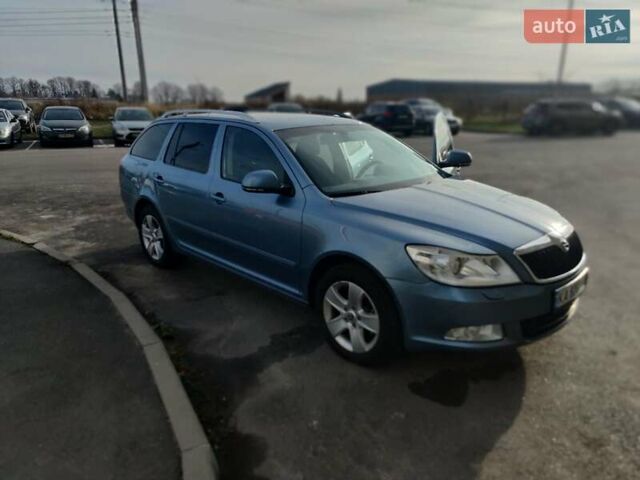 Сірий Шкода Октавія, об'ємом двигуна 1.39 л та пробігом 263 тис. км за 7200 $, фото 1 на Automoto.ua