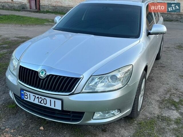 Серый Шкода Октавия, объемом двигателя 1.98 л и пробегом 253 тыс. км за 7800 $, фото 1 на Automoto.ua