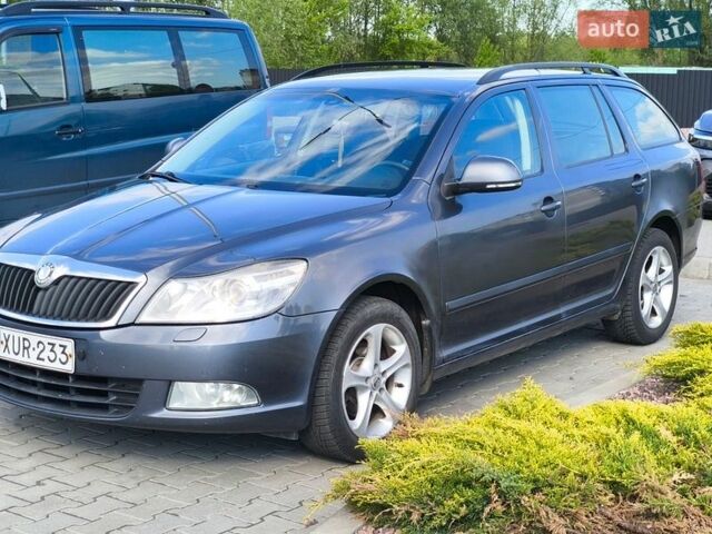 Серый Шкода Октавия, объемом двигателя 1.6 л и пробегом 271 тыс. км за 3500 $, фото 1 на Automoto.ua