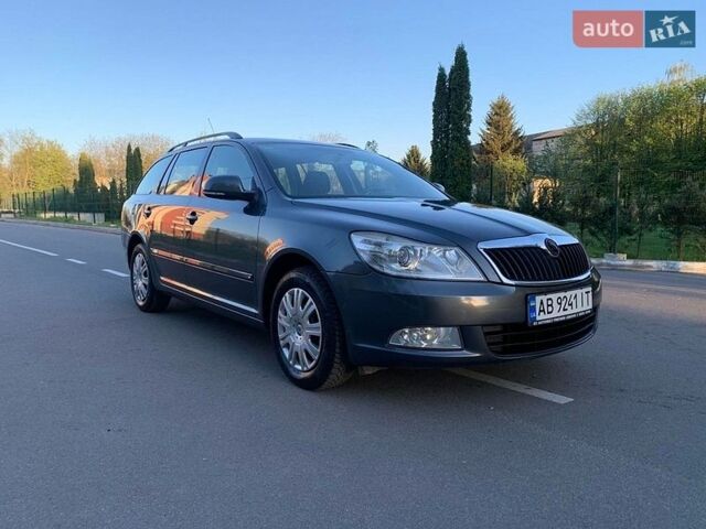 Серый Шкода Октавия, объемом двигателя 1.6 л и пробегом 207 тыс. км за 7500 $, фото 1 на Automoto.ua