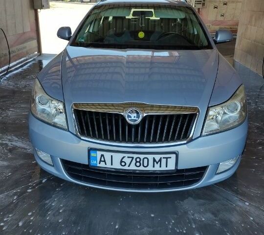 Сірий Шкода Октавія, об'ємом двигуна 1.6 л та пробігом 155 тис. км за 8500 $, фото 1 на Automoto.ua