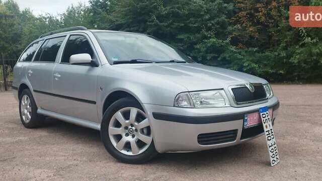 Серый Шкода Октавия, объемом двигателя 1.6 л и пробегом 113 тыс. км за 6499 $, фото 1 на Automoto.ua