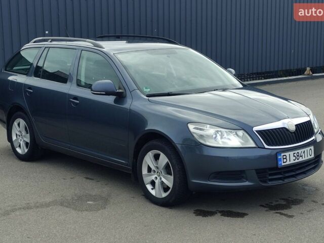 Сірий Шкода Октавія, об'ємом двигуна 1.6 л та пробігом 205 тис. км за 8800 $, фото 1 на Automoto.ua