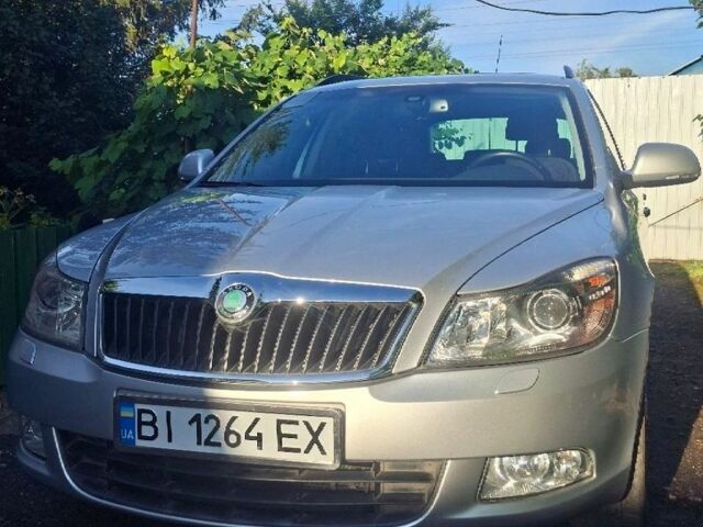 Сірий Шкода Октавія, об'ємом двигуна 1.8 л та пробігом 205 тис. км за 7100 $, фото 1 на Automoto.ua