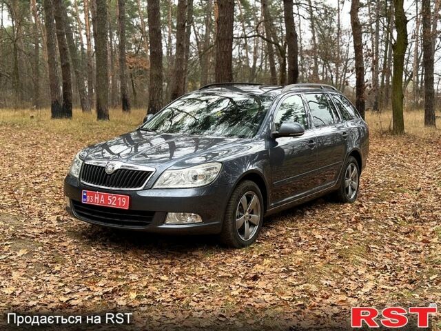 Сірий Шкода Октавія, об'ємом двигуна 1.8 л та пробігом 22000 тис. км за 8200 $, фото 1 на Automoto.ua