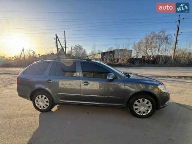 Серый Шкода Октавия, объемом двигателя 1.9 л и пробегом 240 тыс. км за 7700 $, фото 1 на Automoto.ua