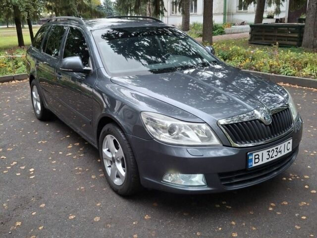 Сірий Шкода Октавія, об'ємом двигуна 1.6 л та пробігом 242 тис. км за 7500 $, фото 1 на Automoto.ua