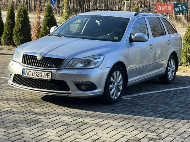 Серый Шкода Октавия, объемом двигателя 2 л и пробегом 273 тыс. км за 8450 $, фото 1 на Automoto.ua