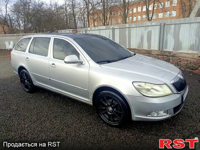 Серый Шкода Октавия, объемом двигателя 1.6 л и пробегом 240 тыс. км за 4500 $, фото 1 на Automoto.ua