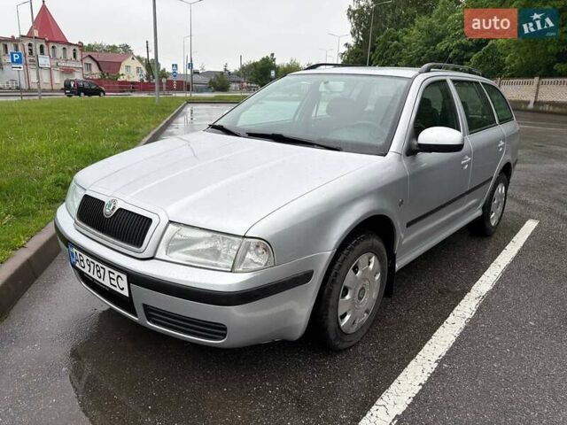 Серый Шкода Октавия, объемом двигателя 1.6 л и пробегом 198 тыс. км за 4900 $, фото 1 на Automoto.ua