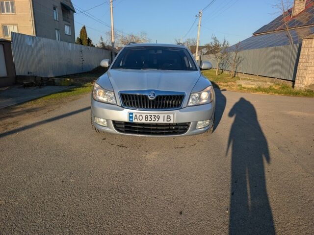 Серый Шкода Октавия, объемом двигателя 1.6 л и пробегом 315 тыс. км за 7000 $, фото 1 на Automoto.ua